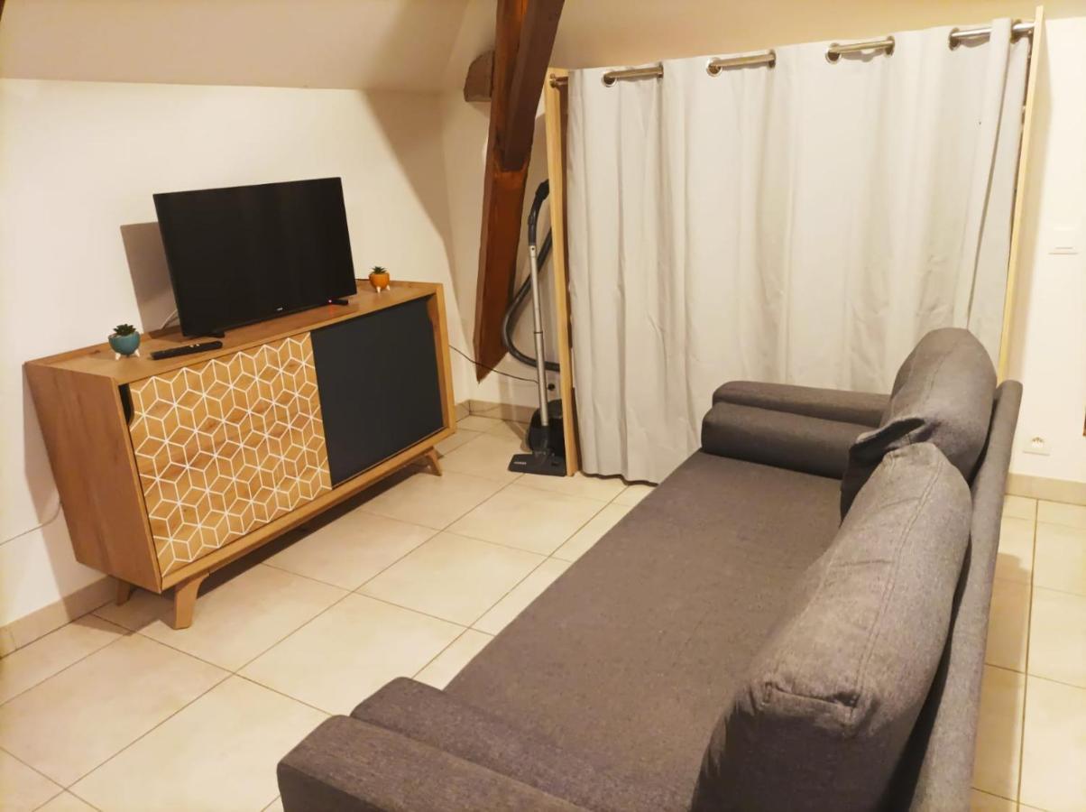 En Pleine Campagne Avec Jardin Privatif Holiday home